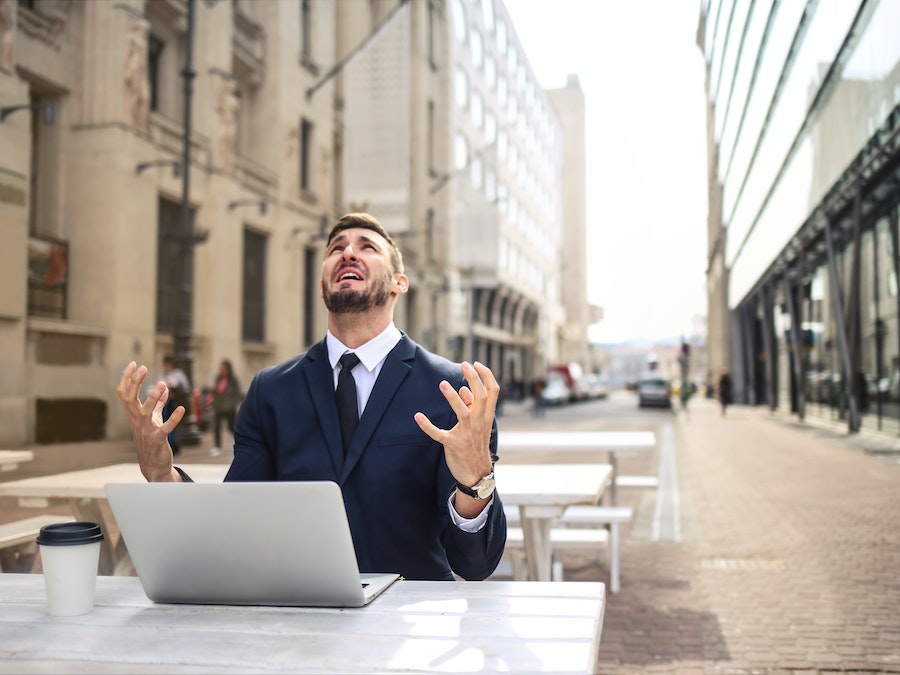 Frustrated customer trying to improve his laptop performance