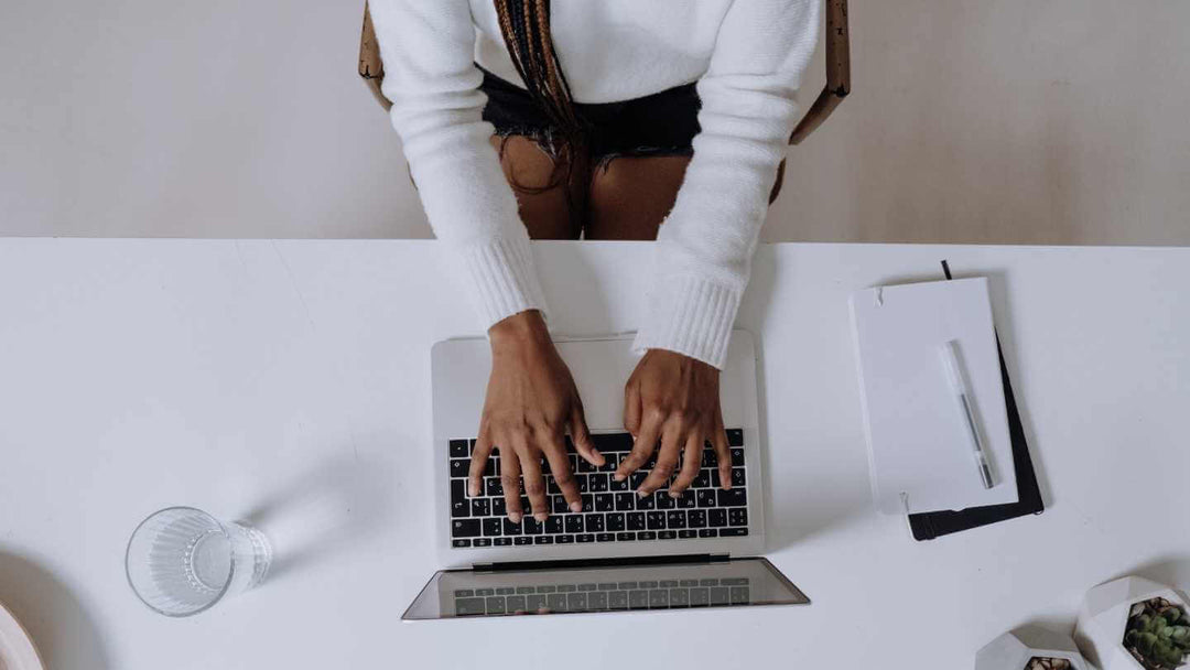 MacBook Pro 2020 user working from her home