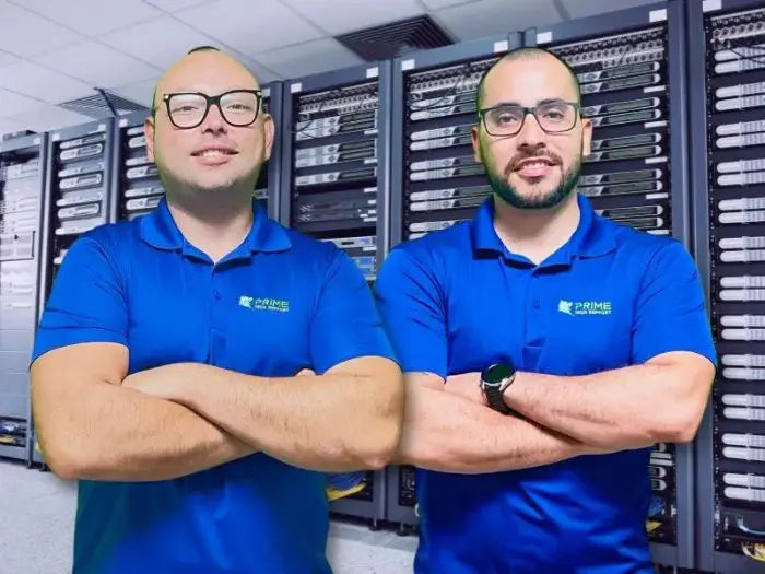 Two certified technicians from Prime Tech Support that provide fast, efficient and top-notched solutions to complex business needs and problems in Miami Dade County, Florida