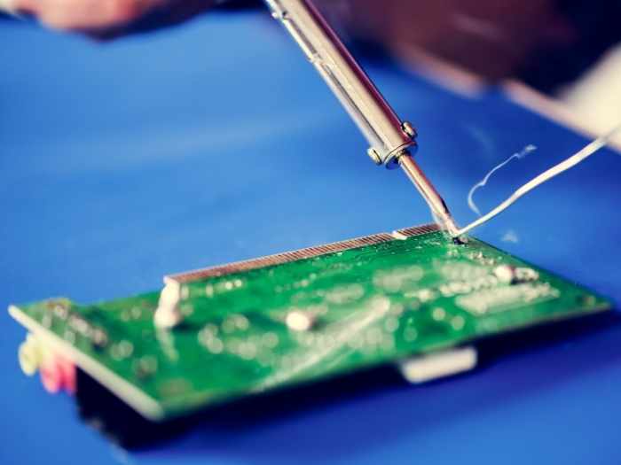 Servicios de Microsoldadura
