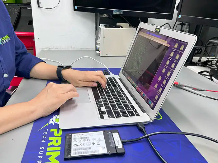 Data Transfer from old to a new Macbook. We also showing that we can recover files that has been deleted or removed